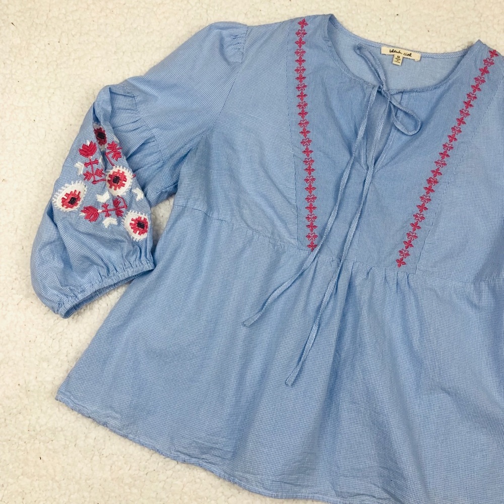 Bleuh Ciel Babydoll Blouse Floral Aztec Embroidery